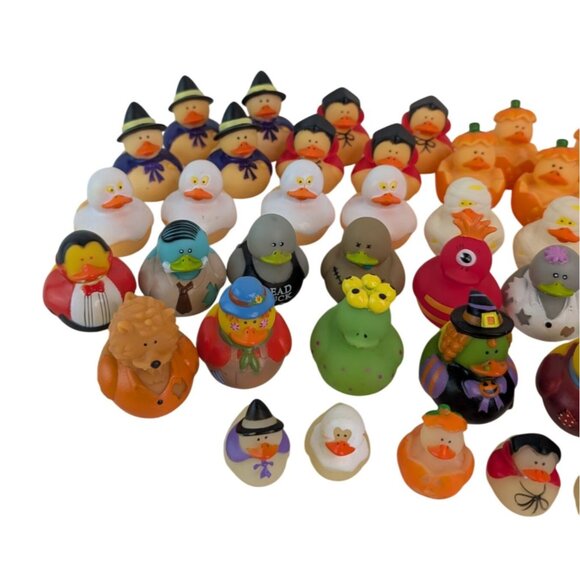 Halloween Rubber Ducky Assortment 50 Piece Duck Party Favor Decor New - Picture 2 of 5